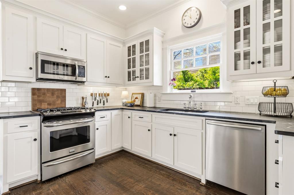 Munger Place - Residential