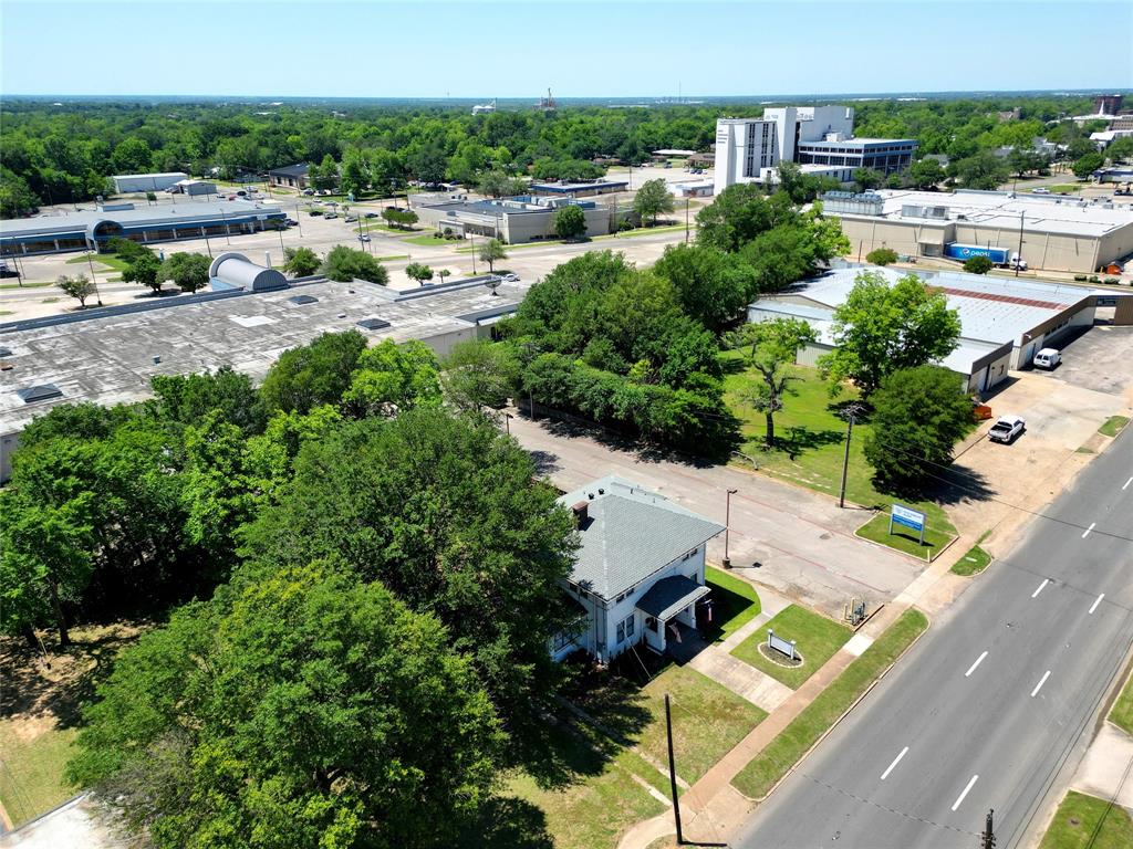 City Of Paris - Commercial Sale