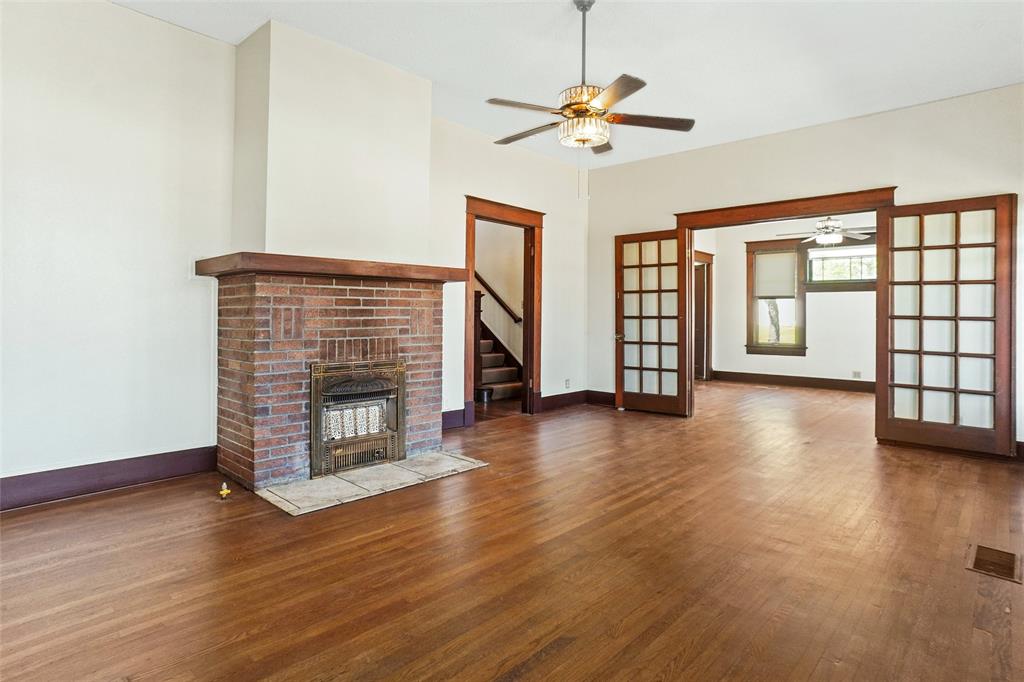 City Of Paris - Commercial Sale