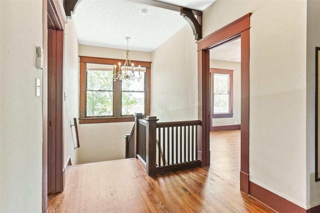 City Of Paris - Commercial Sale