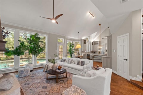 Photo of 594 Garden Court, Southlake, TX 76092 (MLS # 21288346)