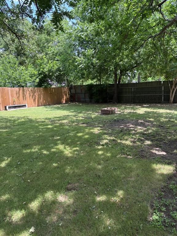 525 W Elm Street