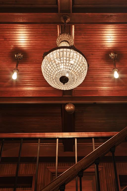 FULCHER - Commercial Sale