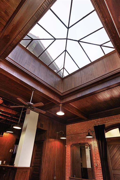 FULCHER - Commercial Sale