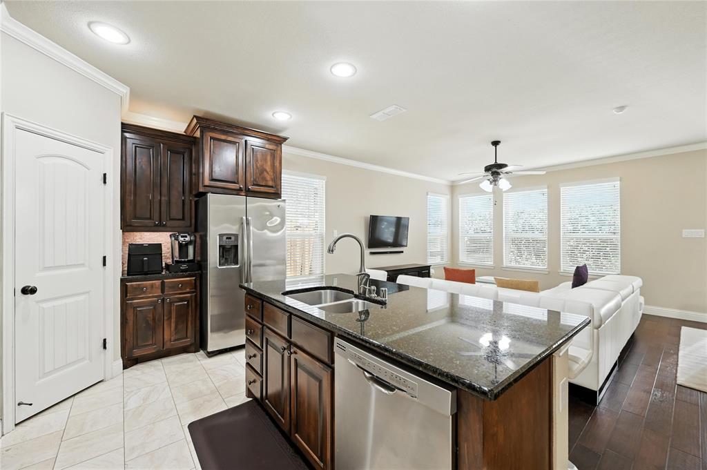 Grand Prairie, Texas 75052, United States, 3 Bedrooms Bedrooms, ,3 BathroomsBathrooms,Residential,Active,179102