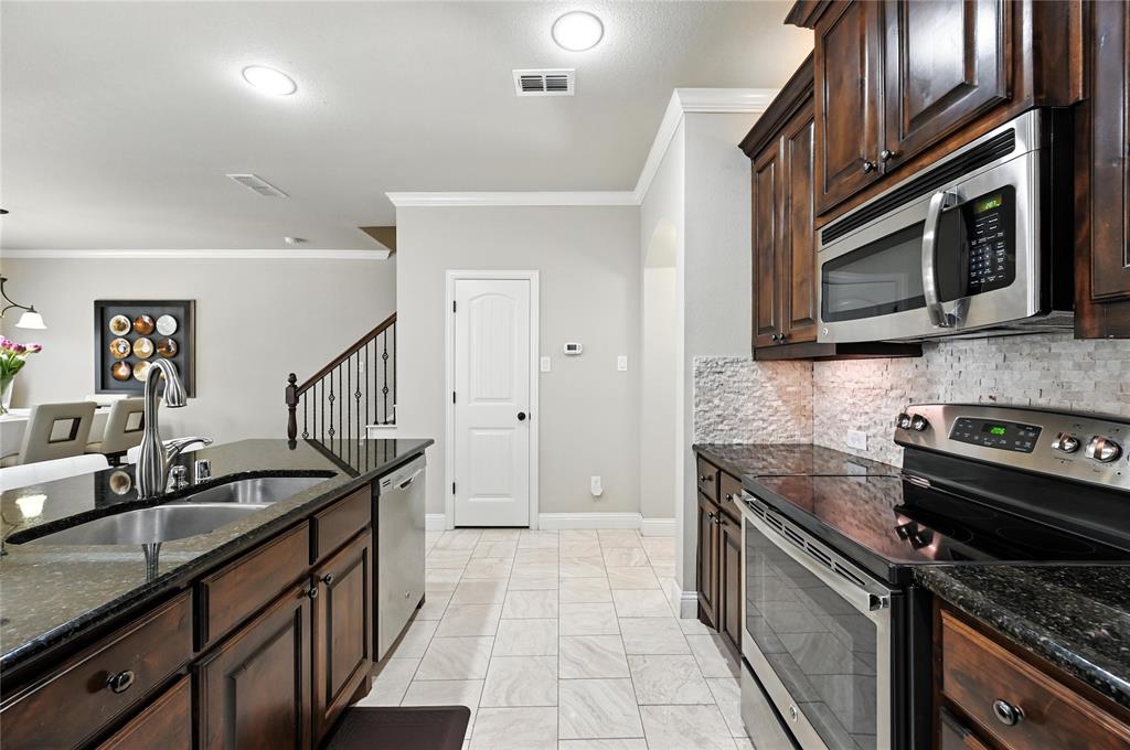 Grand Prairie, Texas 75052, United States, 3 Bedrooms Bedrooms, ,3 BathroomsBathrooms,Residential,Active,179102