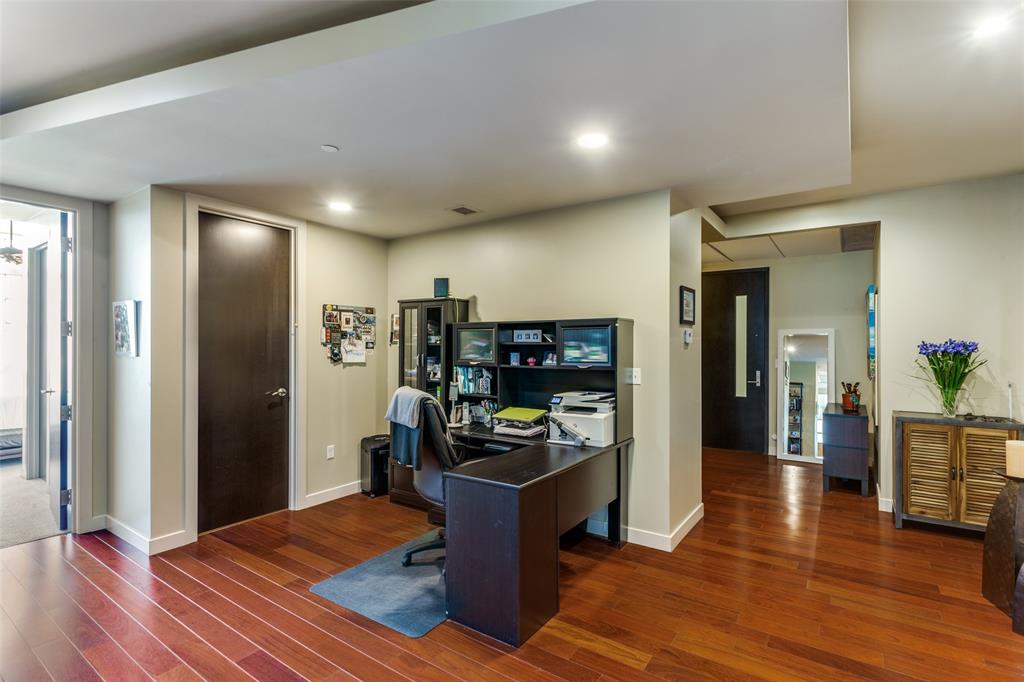 One Montgomery Plaza Residence Condo - Residential Lease