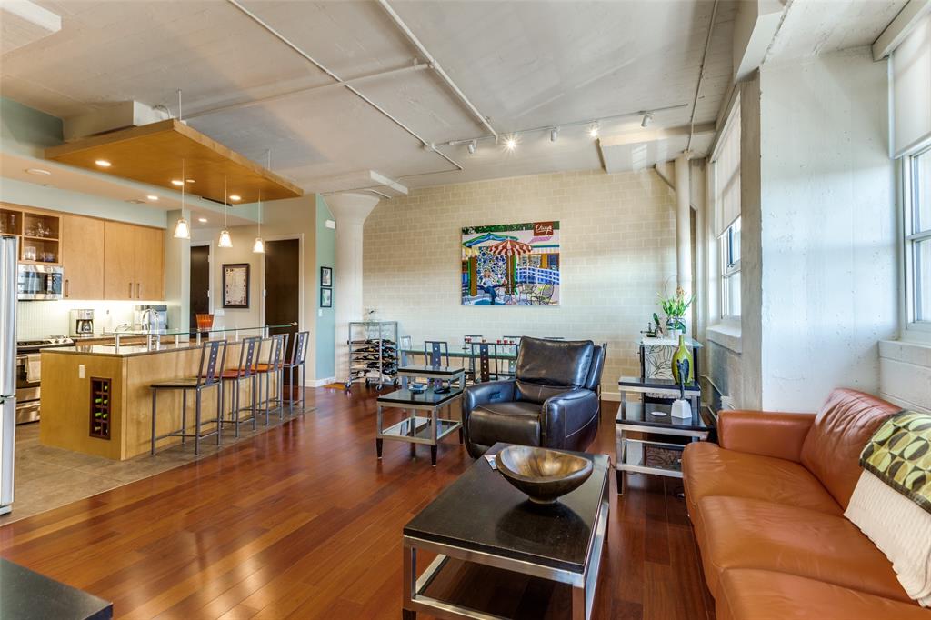 One Montgomery Plaza Residence Condo - Residential Lease