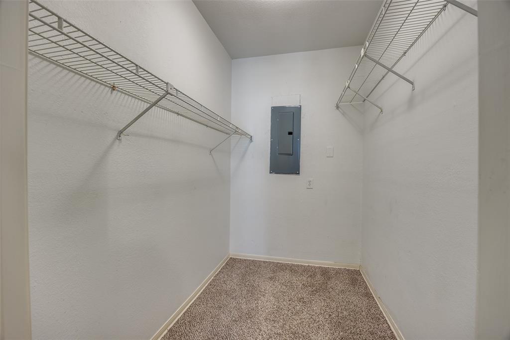 Parkwood Creek Condos - Residential
