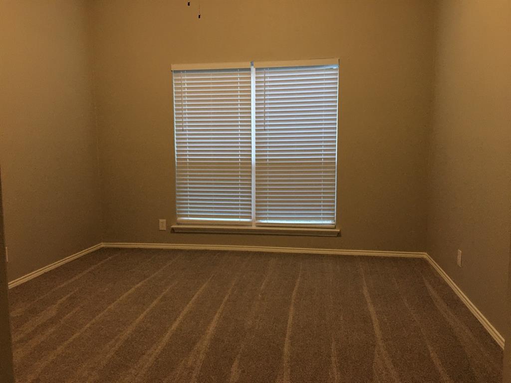 Shady Oaks Garden Home Add - Residential Lease