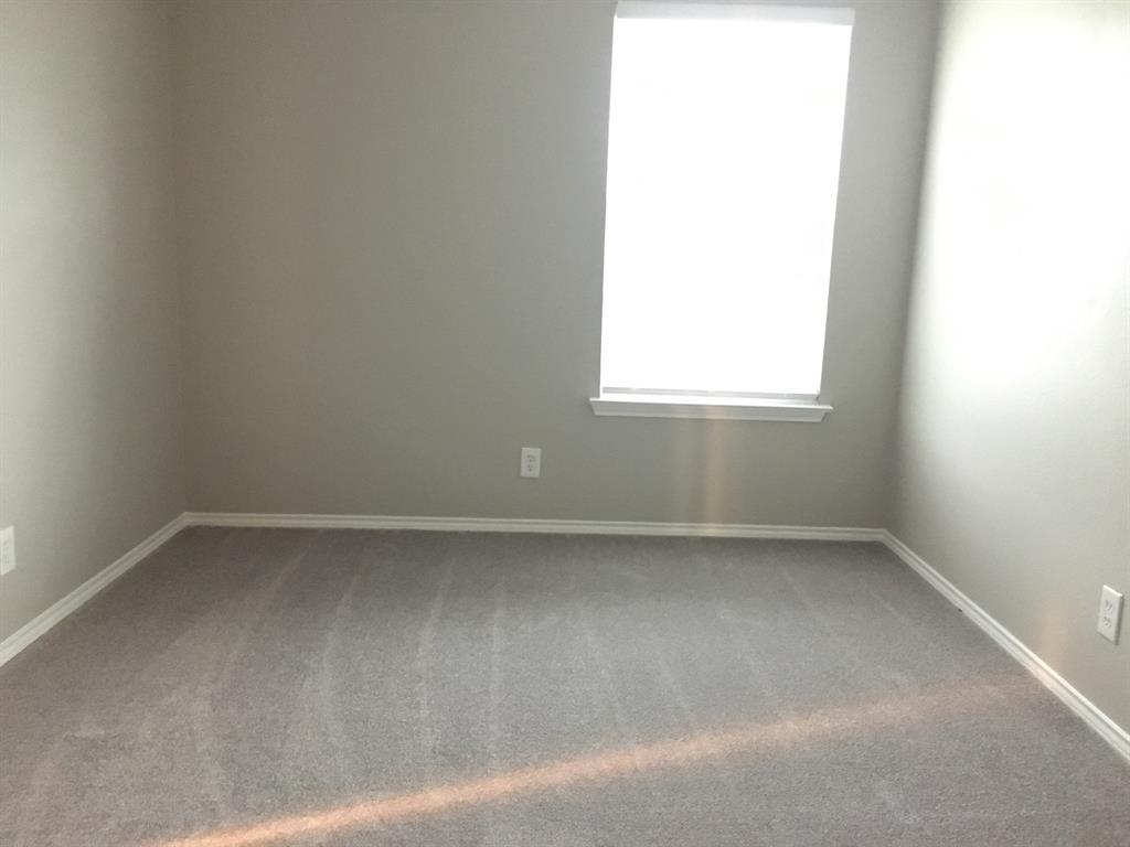 Shady Oaks Garden Home Add - Residential Lease