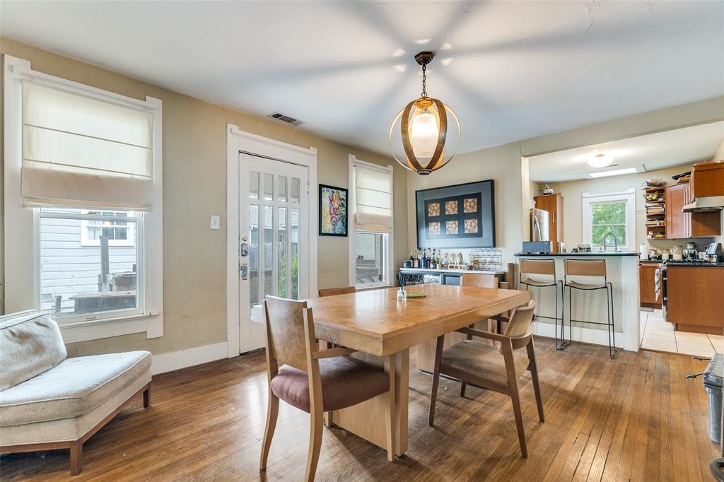 Winnetka Heights - Residential