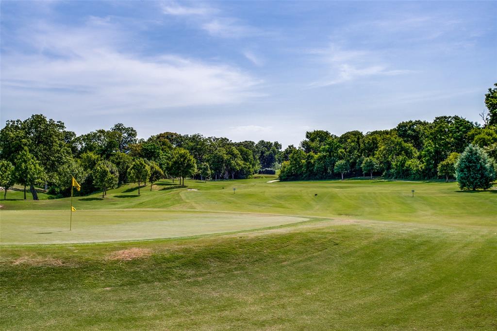 Winnetka Heights - Residential