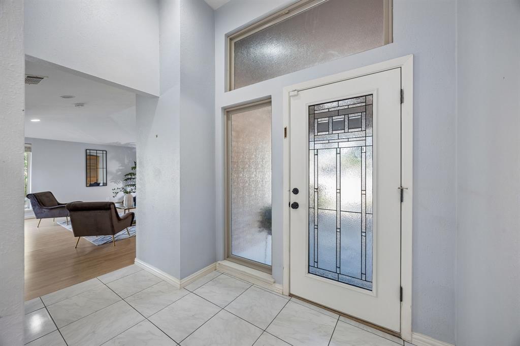 6802 Mccallum Boulevard