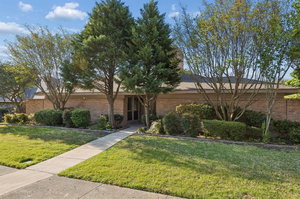 6802 Mccallum Boulevard