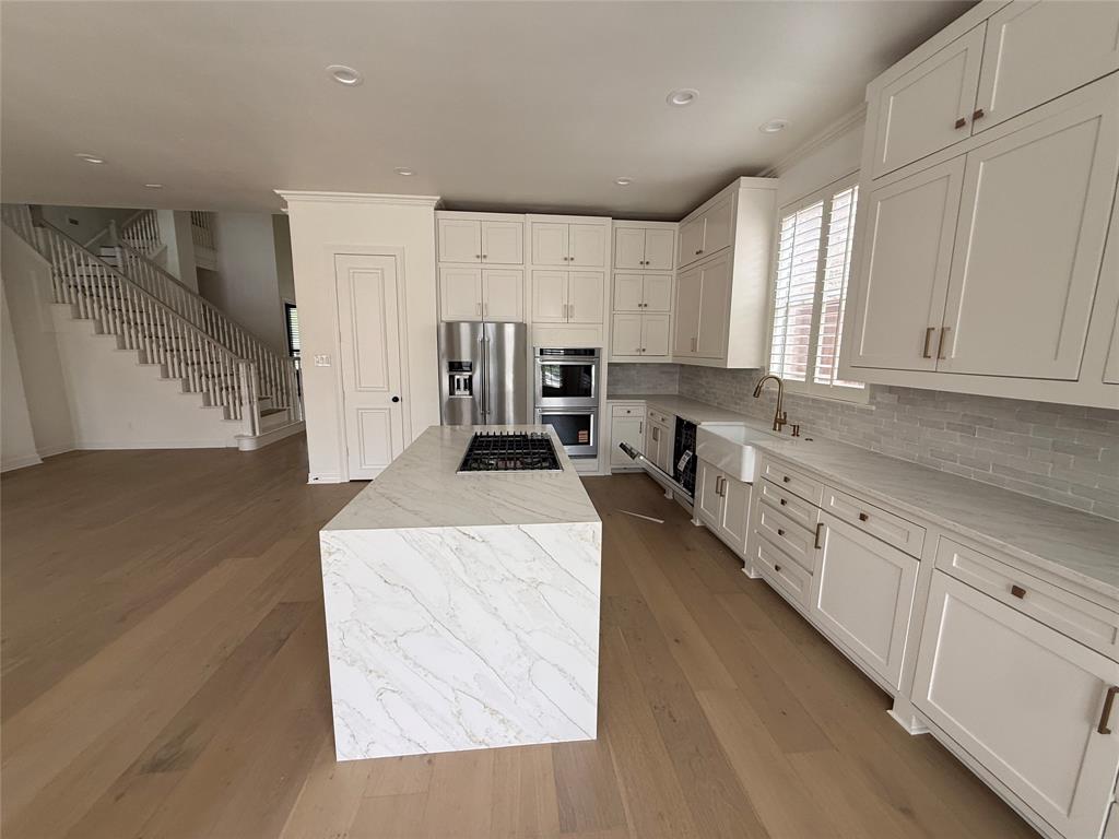 Oaktree Ph Four - Residential