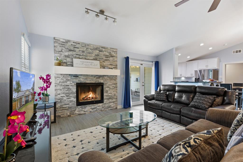 Rollingwood Estate 6 - Residential