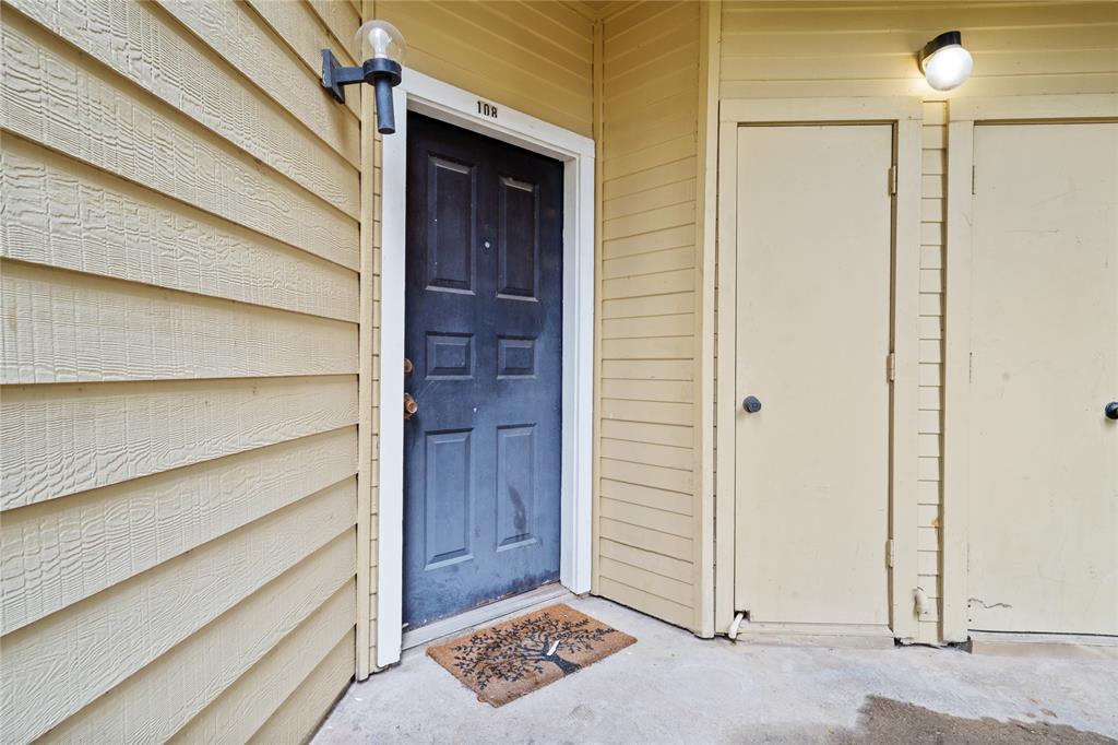 Faulkner Point 13-Windjammer - Residential