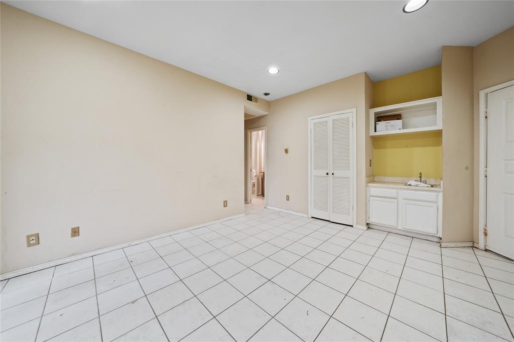 Faulkner Point 13-Windjammer - Residential