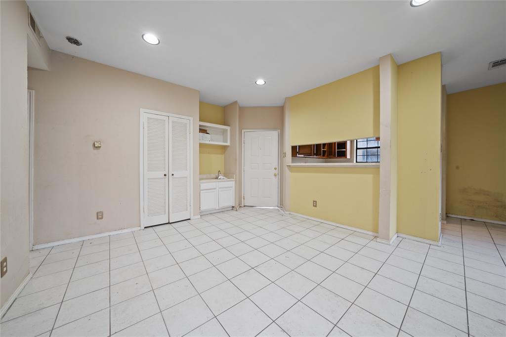 Faulkner Point 13-Windjammer - Residential