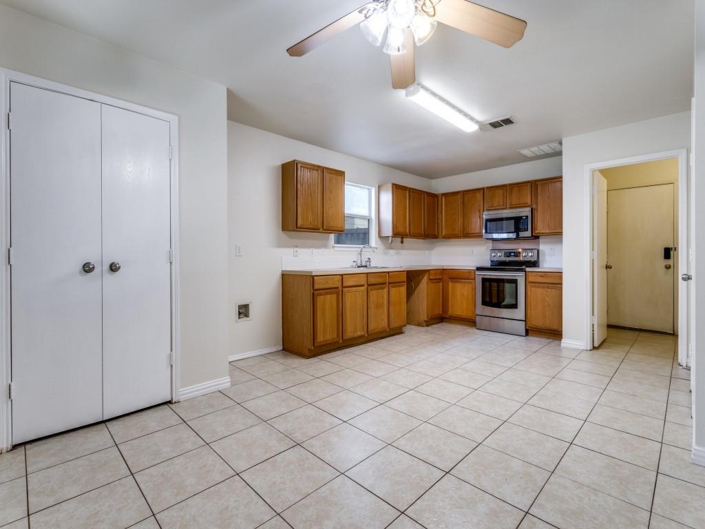 Encino Hills Ph 01 - Residential Lease