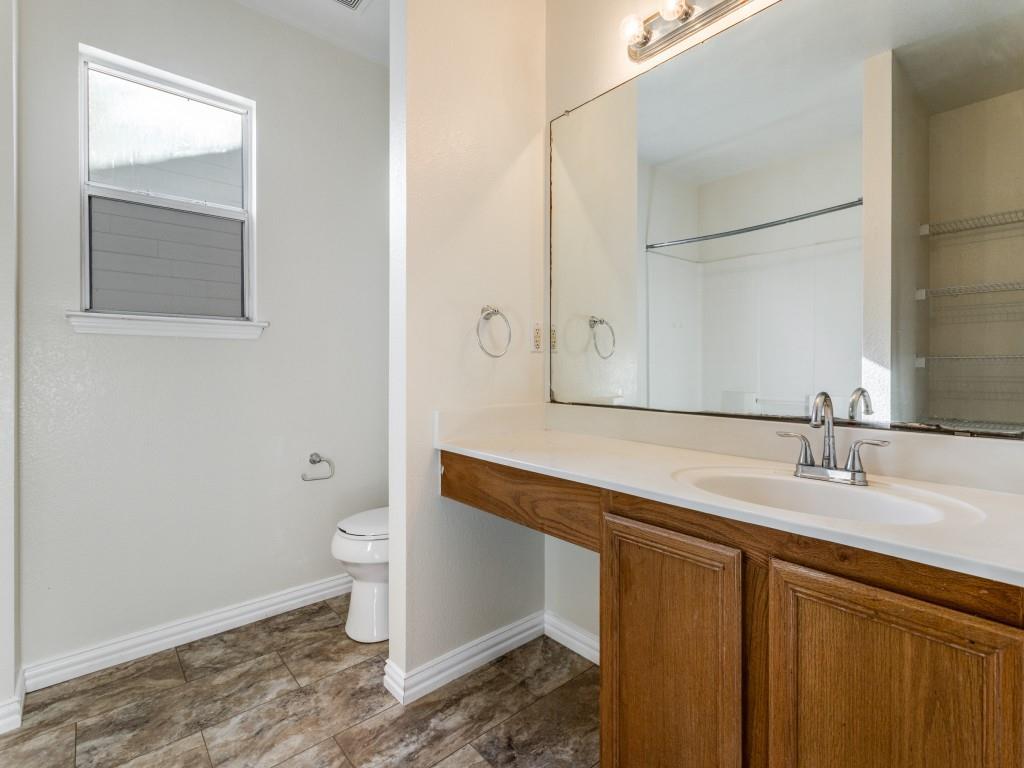 Encino Hills Ph 01 - Residential Lease