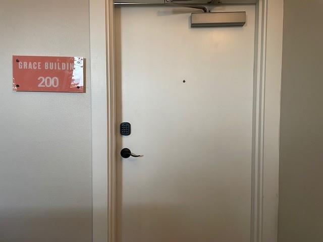 College Hill Addition - Residential Lease