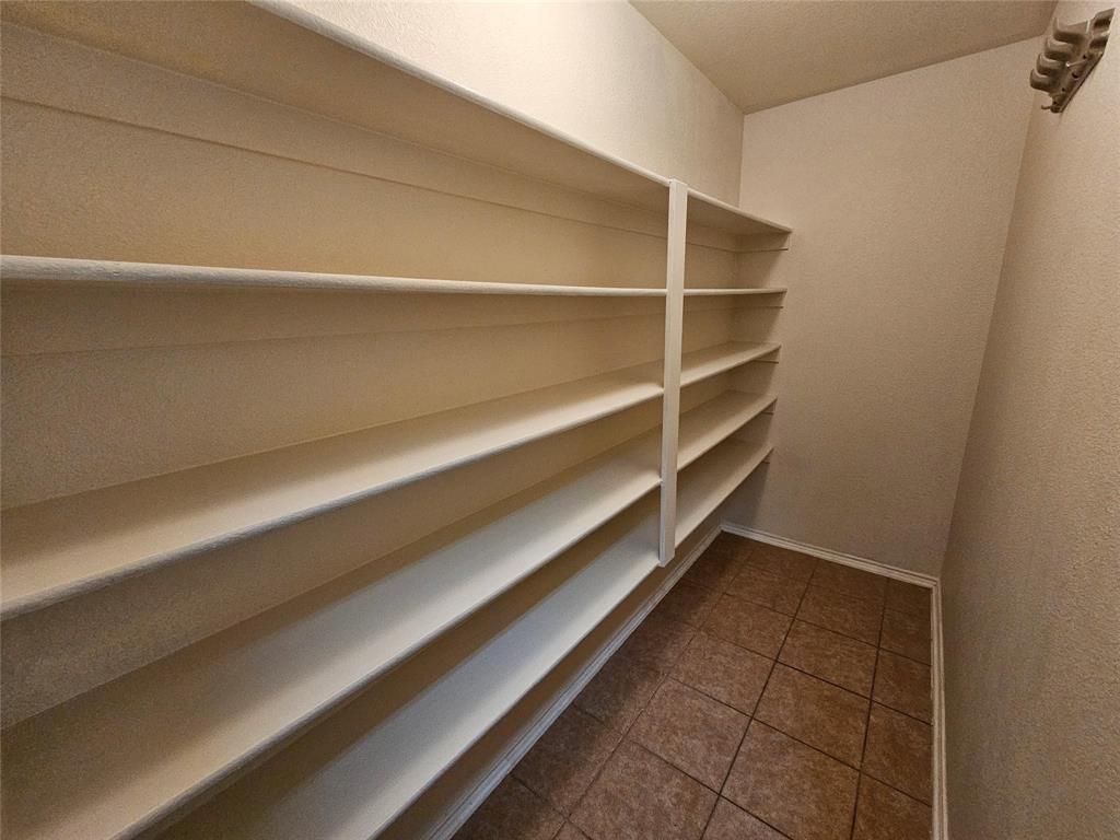 Energy Lane Add - Residential Lease