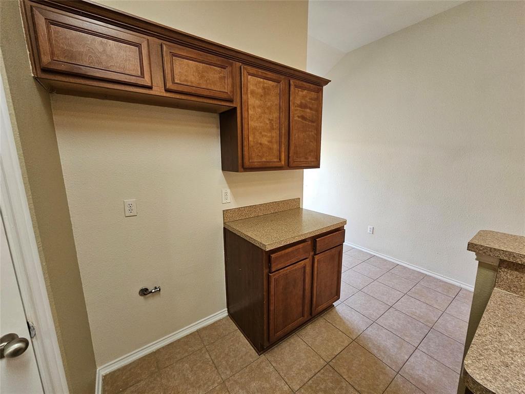 Energy Lane Add - Residential Lease