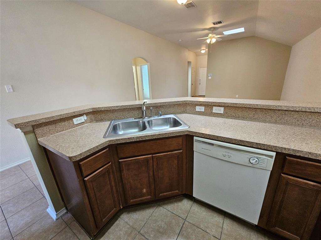 Energy Lane Add - Residential Lease