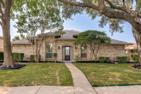 Photo of 2505 Parkside Drive, Garland, TX 75040 (MLS # 21344058)