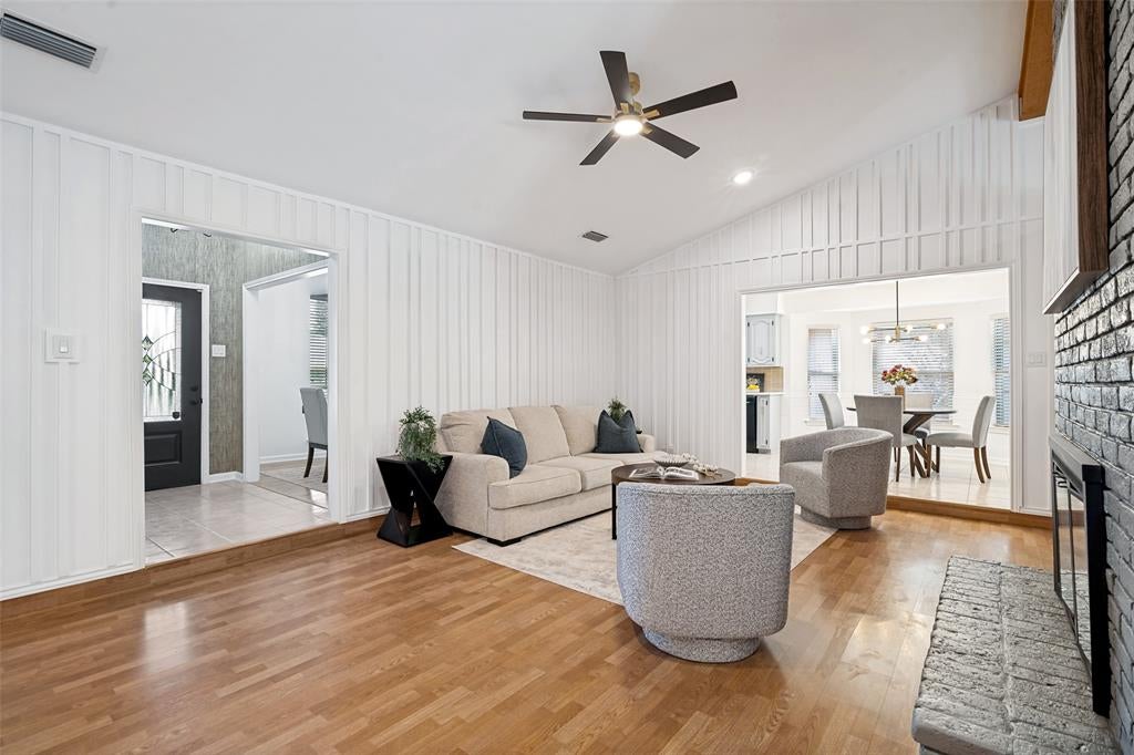 2505 Parkside Drive