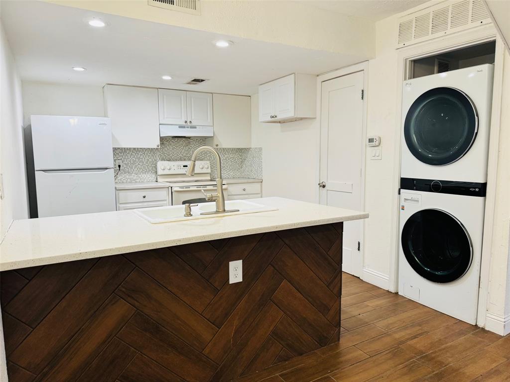 Park Lane Twnhms Ph 01 - Residential