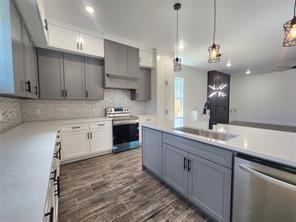 Howard W R Addition - Residential