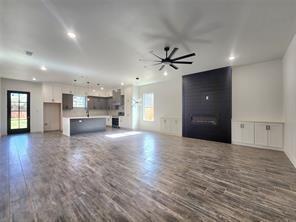 Howard W R Addition - Residential