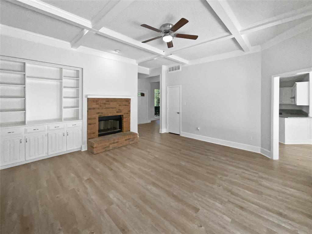 3614 Queenswood Lane