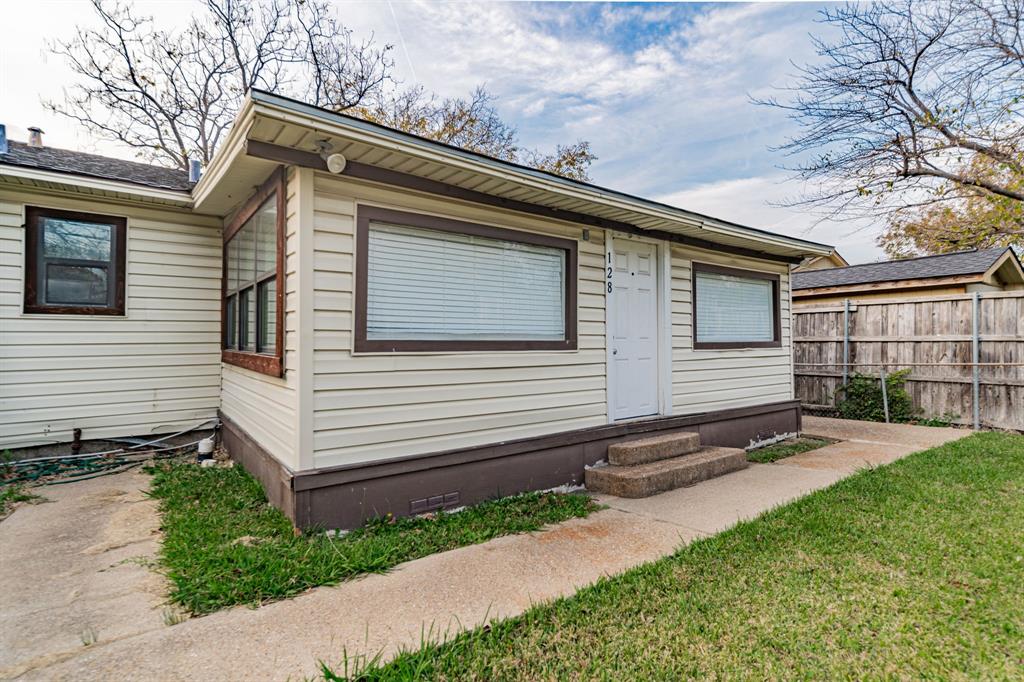 ROLLINGWOOD HILLS - Residential