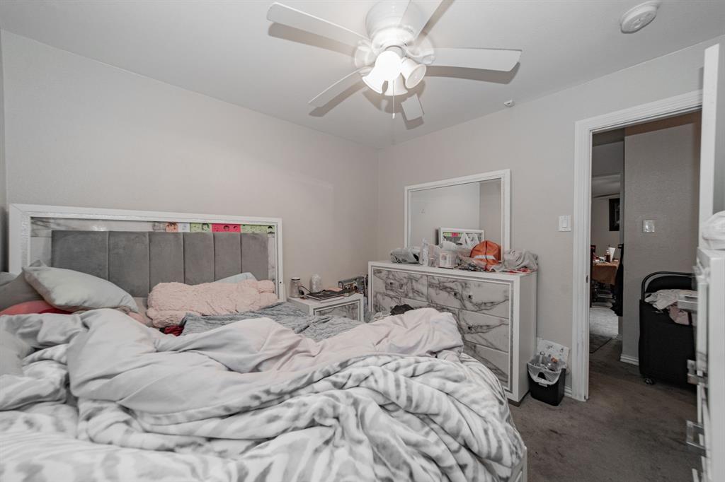 ROLLINGWOOD HILLS - Residential