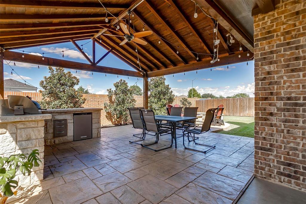 Willow Crk Xing - Residential