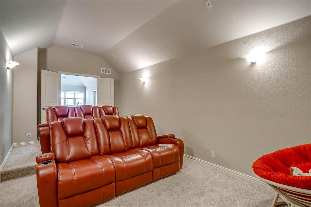 Willow Crk Xing - Residential