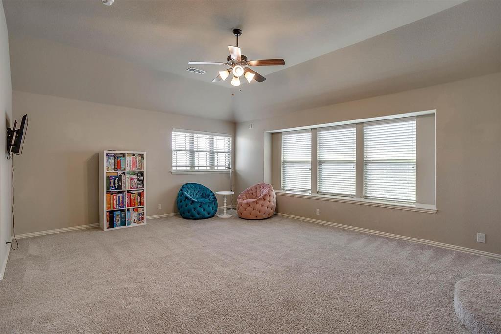 Willow Crk Xing - Residential