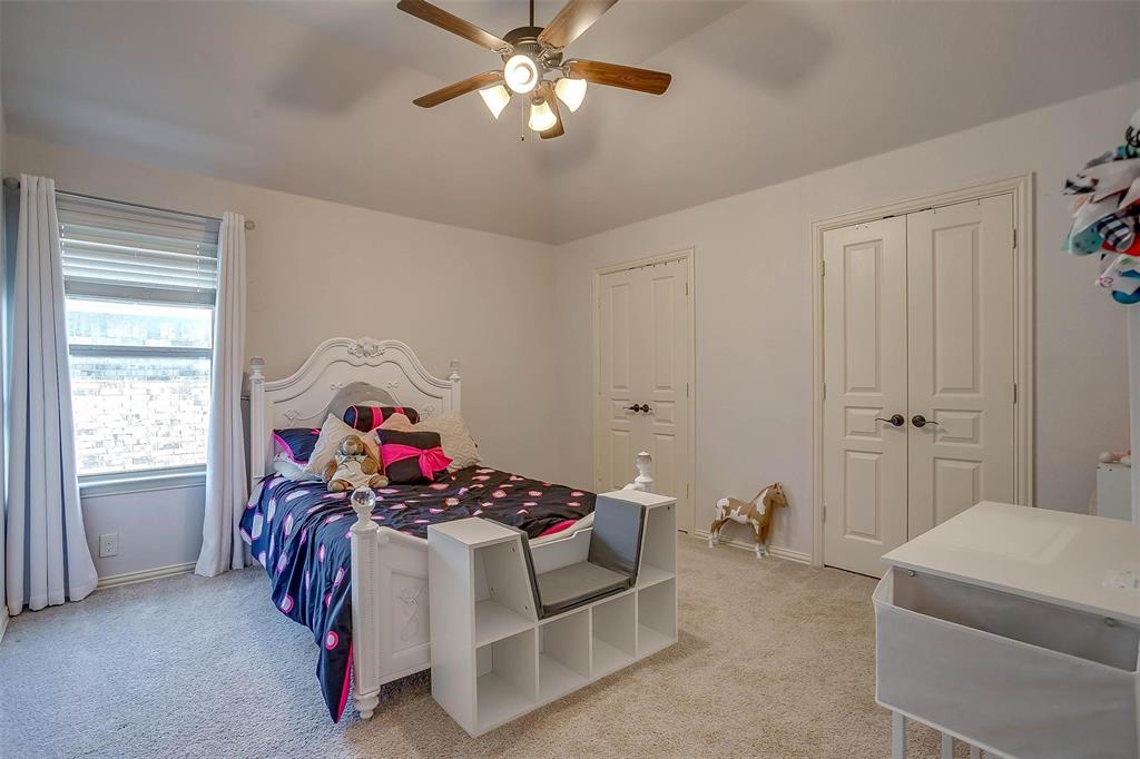 Willow Crk Xing - Residential