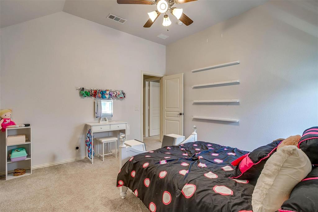 Willow Crk Xing - Residential