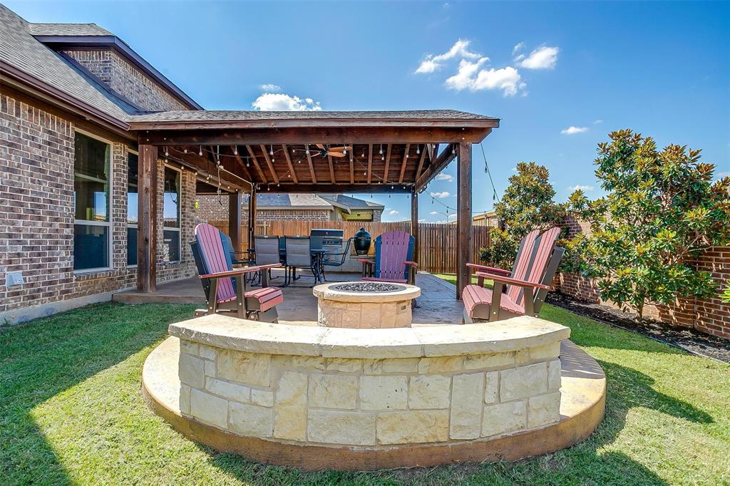 Willow Crk Xing - Residential