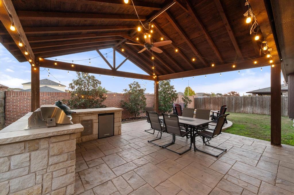 Willow Crk Xing - Residential