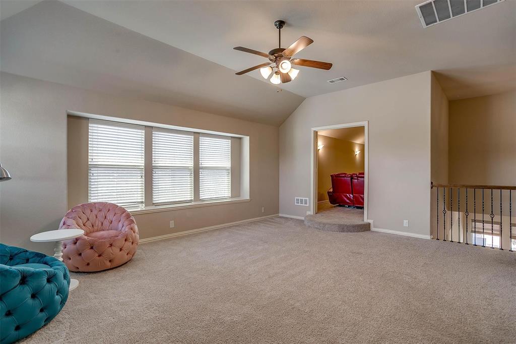 Willow Crk Xing - Residential