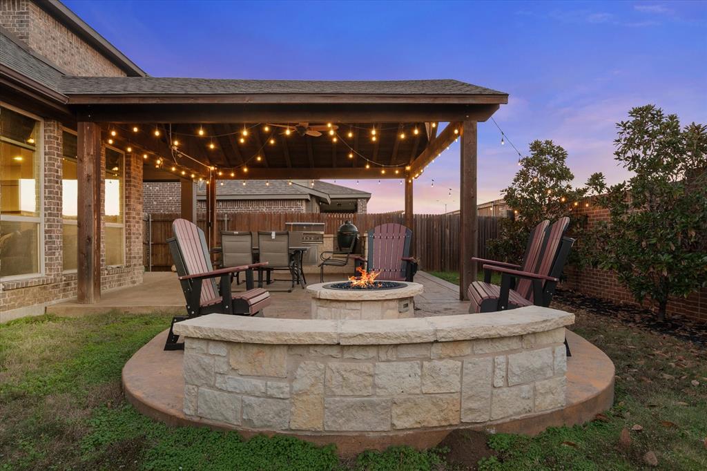 Willow Crk Xing - Residential