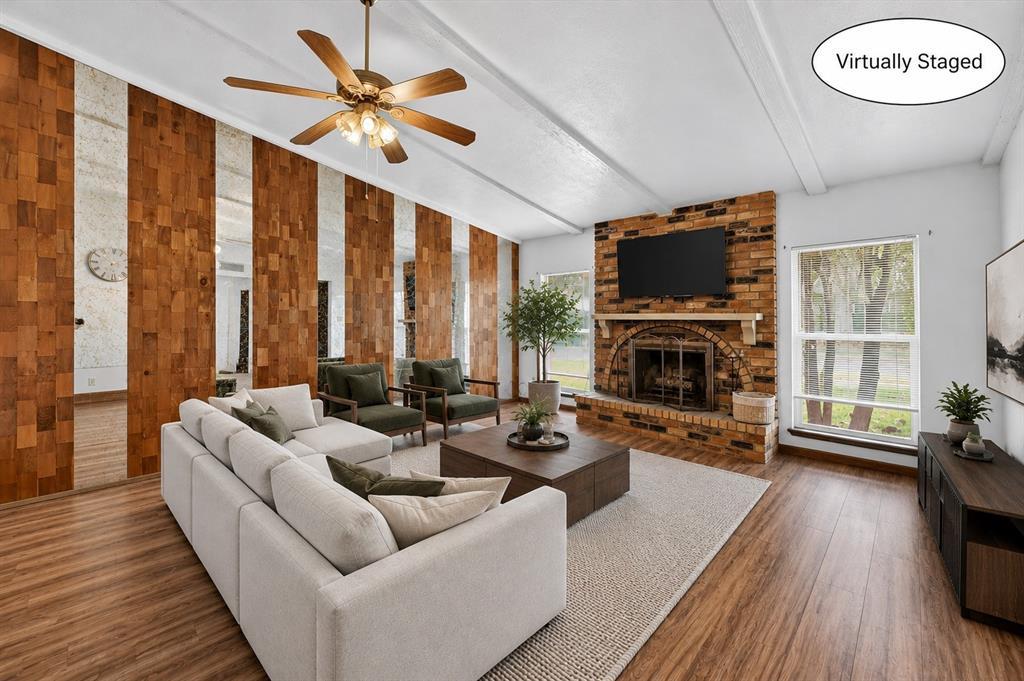 2705 Treeview Drive
