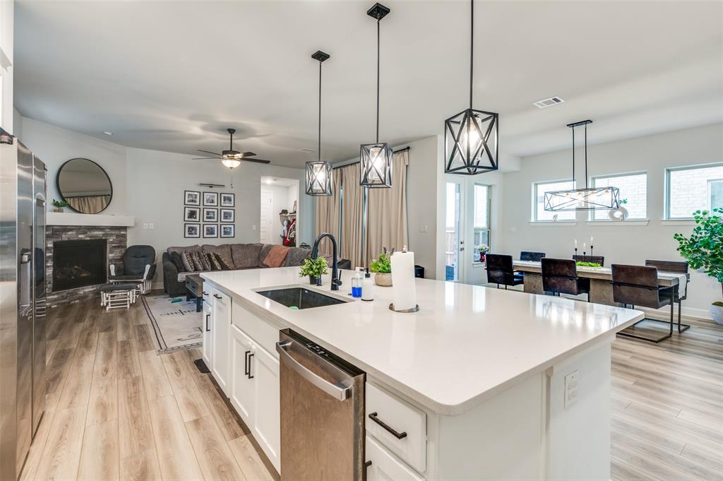 Lakes at River Trls East - Residential