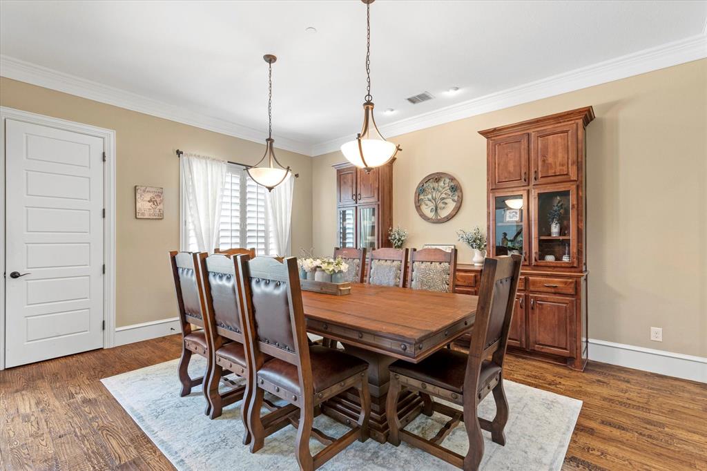 1111 Navarro Drive